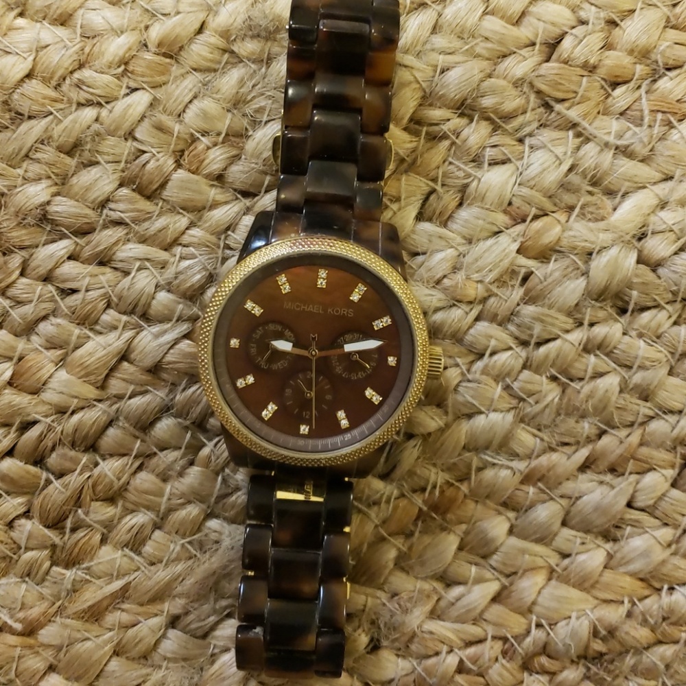 Michael kors tortoise watch
